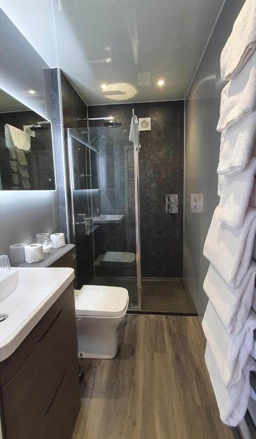 Atholl Villa Guest House พิทลอครี ภายนอก รูปภาพ