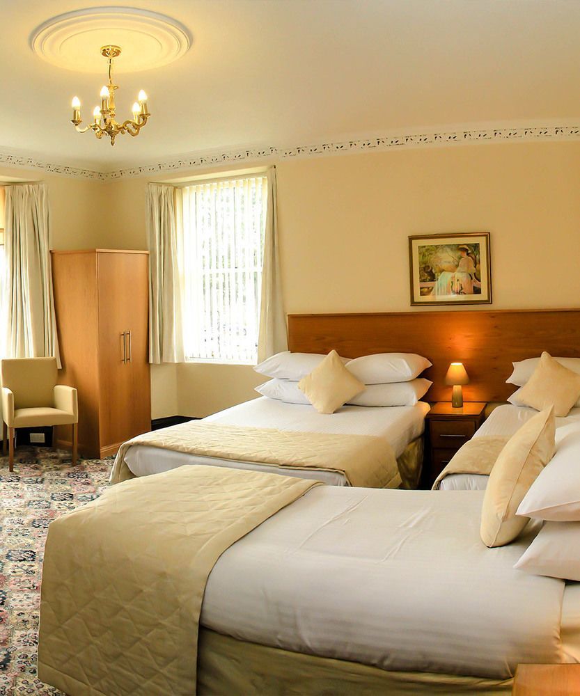 Atholl Villa Guest House พิทลอครี ภายนอก รูปภาพ