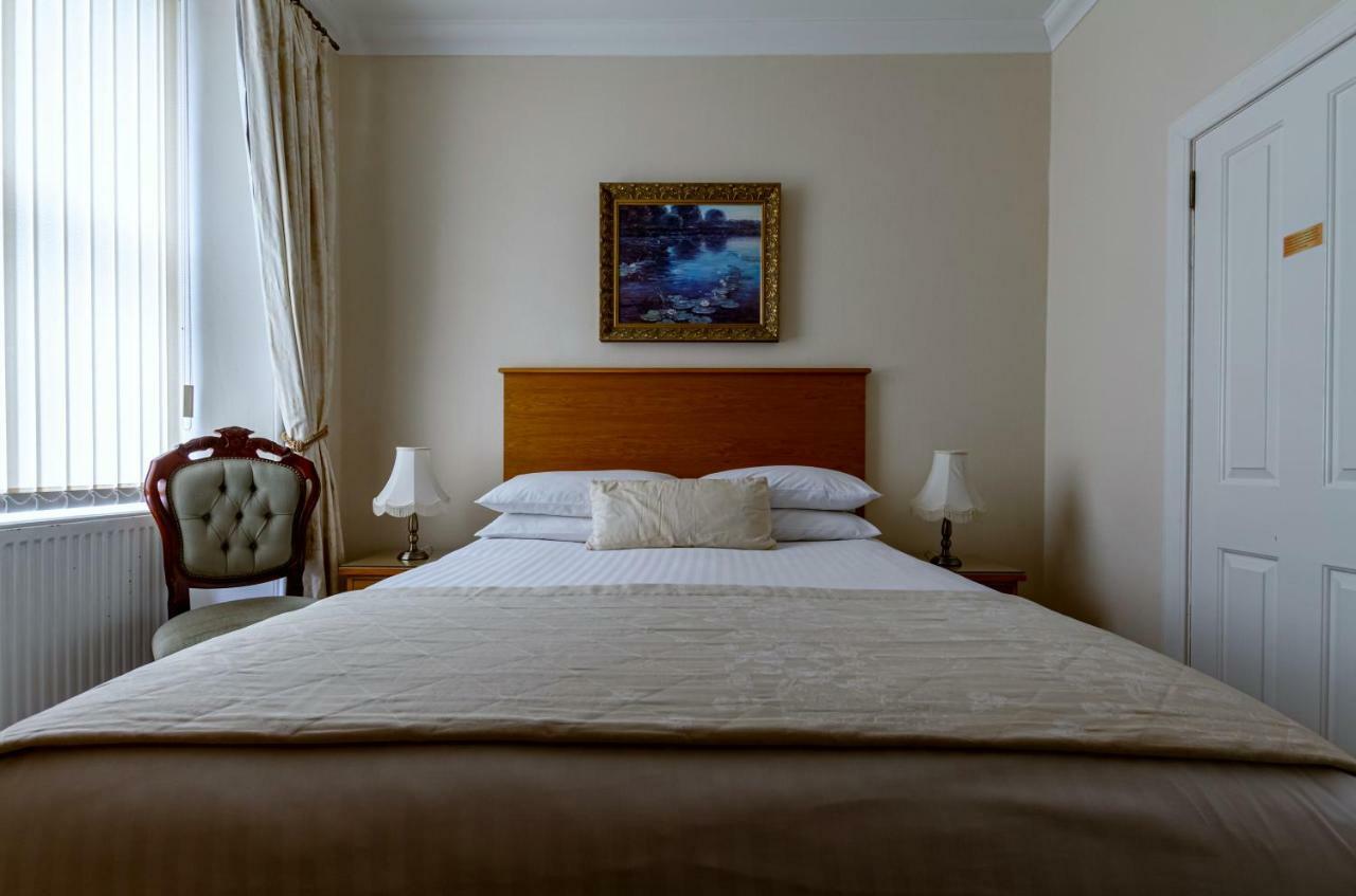 Atholl Villa Guest House พิทลอครี ภายนอก รูปภาพ