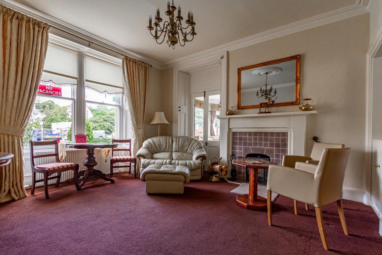 Atholl Villa Guest House พิทลอครี ภายนอก รูปภาพ